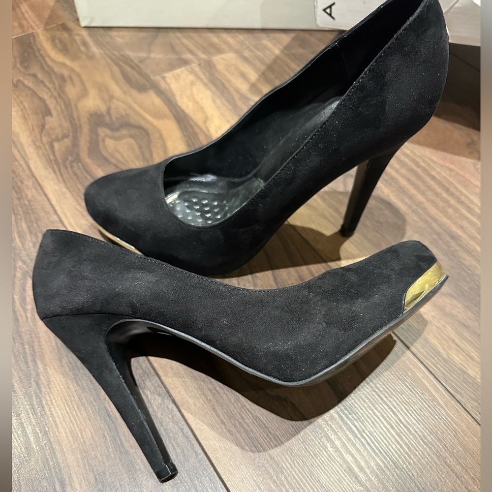 Aldo- suede stiletto